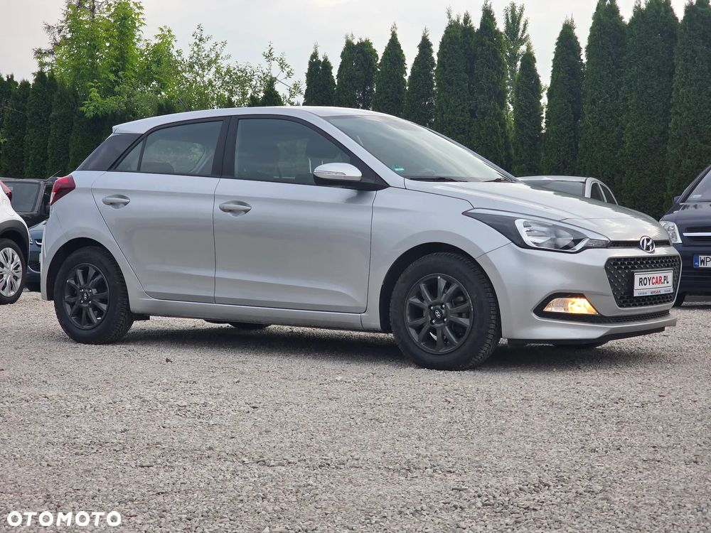 Hyundai i20 - 11