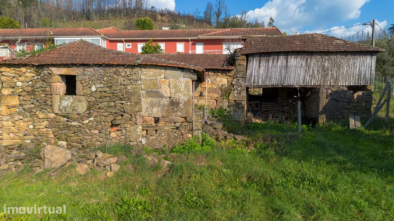 Quinta com Ruina, em Celorico de Basto - Grande imagem: 3/8
