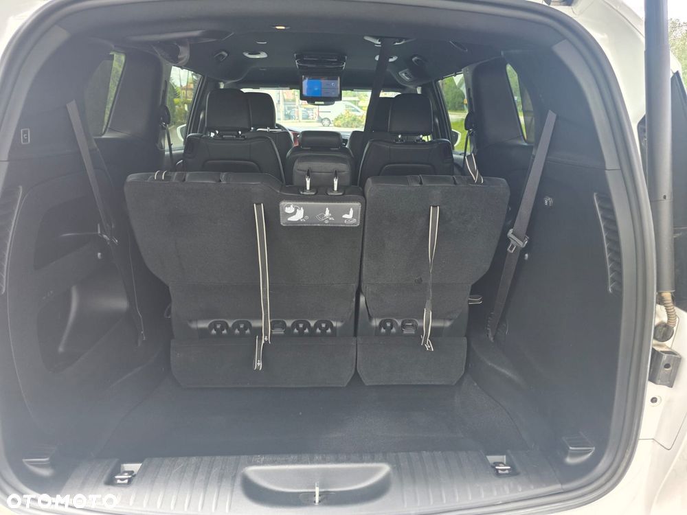 Chrysler Pacifica - 31