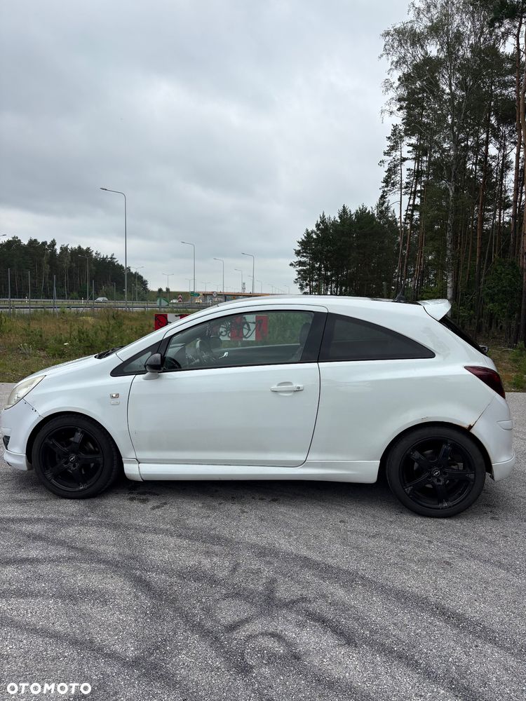 Opel Corsa 1.7 CDTI Cosmo - 15