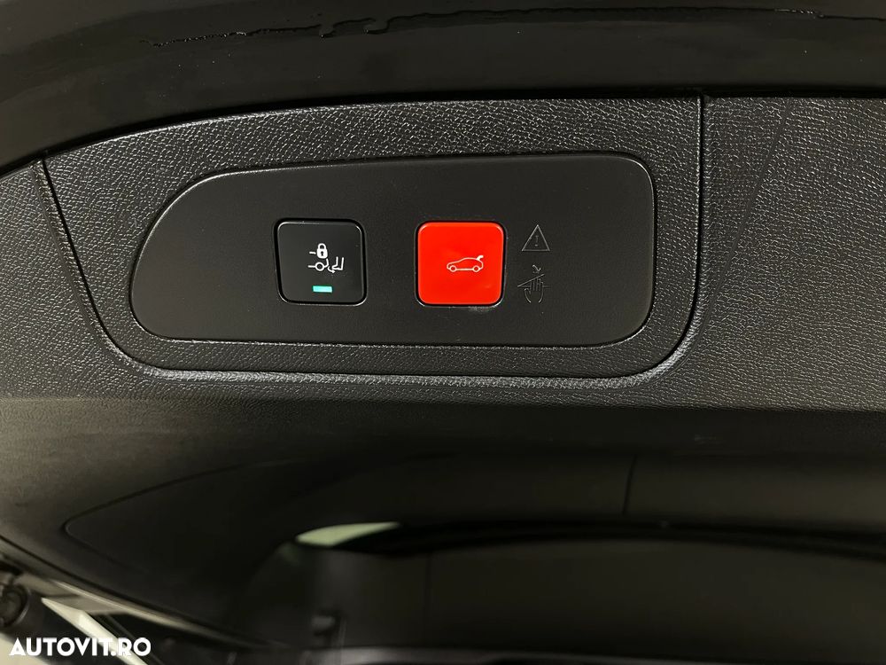 DS Automobiles DS 7 Crossback 1.6 PureTech 180 S&S EAT8 RIVOLI - 28