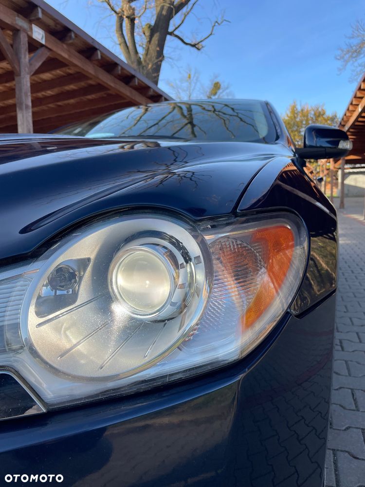 Jaguar XF 2.7 V6 D Premium Luxury - 9