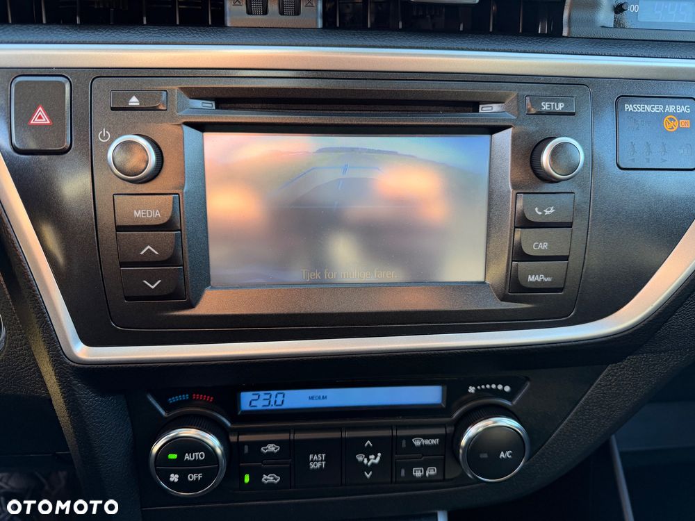 Toyota Auris - 19