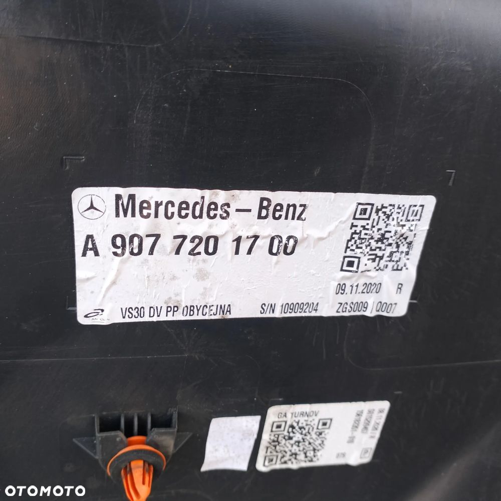 ,ERCEDES SPRINTER W907 TAPICERKA DZRWI PRZÓD PRAWA - 4