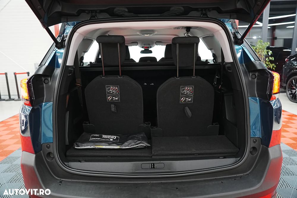 Peugeot 5008 - 23