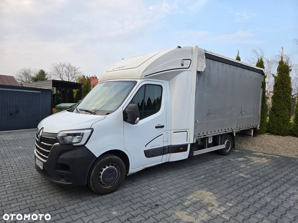 Renault Master - 1