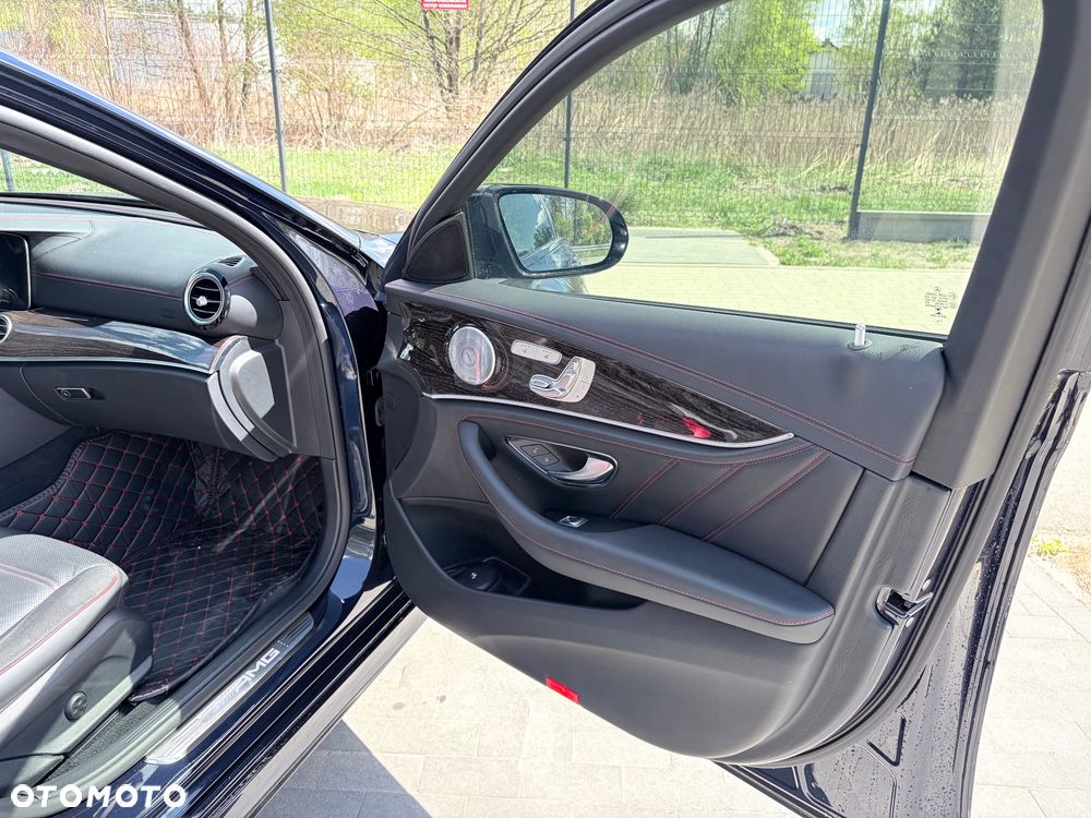 Mercedes-Benz Klasa E AMG 53 4Matic AMG Speedshift 9G-TCT - 16