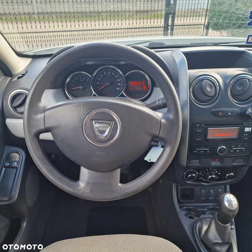 Dacia Duster 1.6 16V 4x2 Prestige - 11