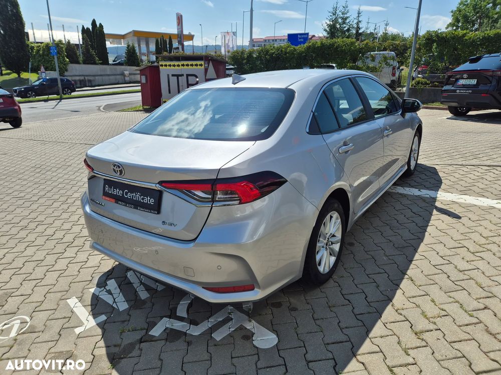 Toyota Corolla 1.8 HSD Business - 9