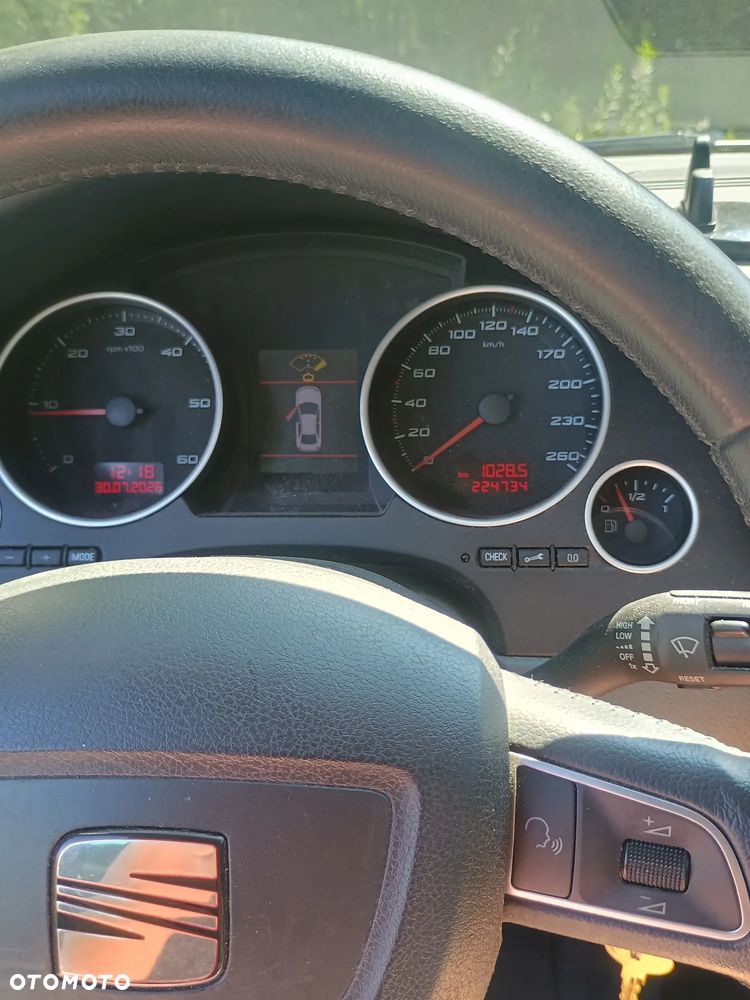 Seat Exeo 2.0 TDI DPF Style - 9