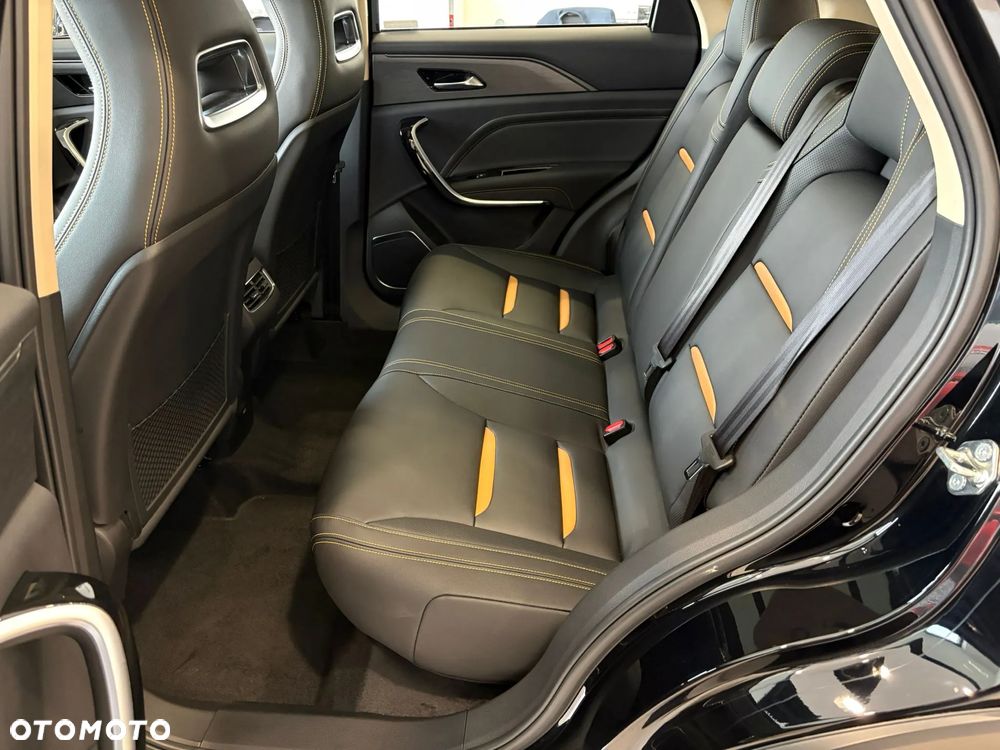 Bestune T77 1.5T Business DCT - 16