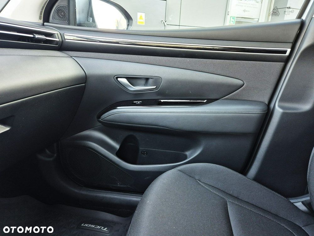 Hyundai Tucson 1.6 T-GDi Smart 2WD - 23