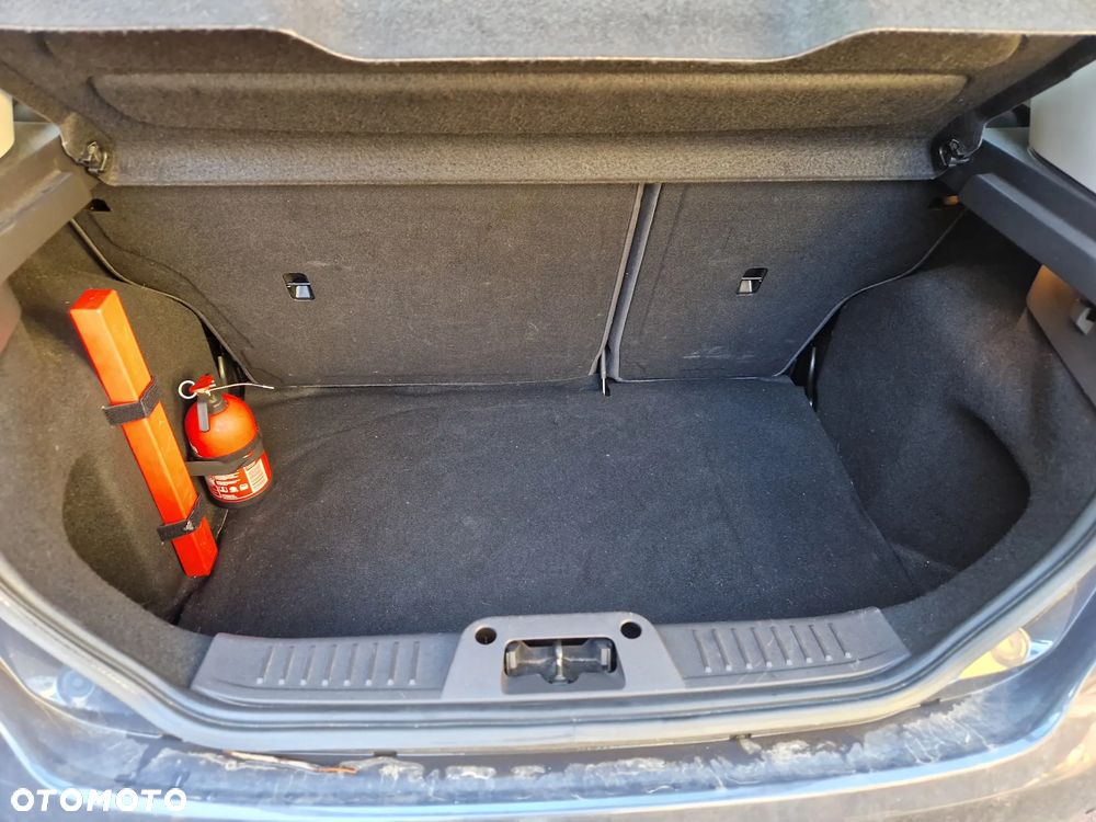 Ford Fiesta 1.25 Ambiente EU5 - 17
