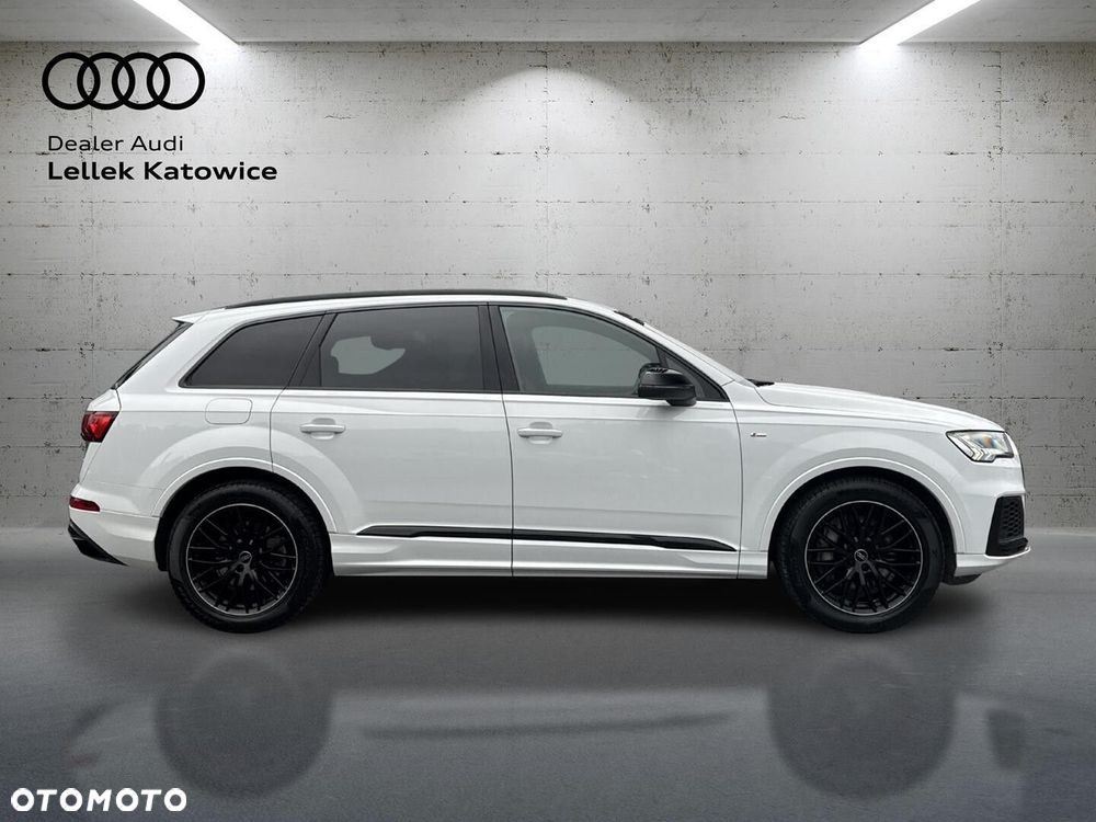 Audi Q7 - 6