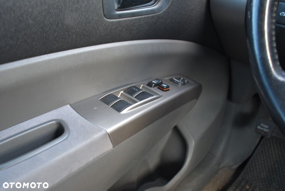 Toyota Prius - 10