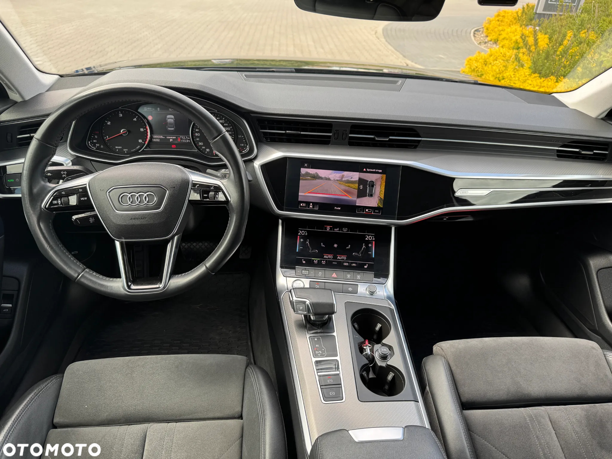 Audi A6 - 6