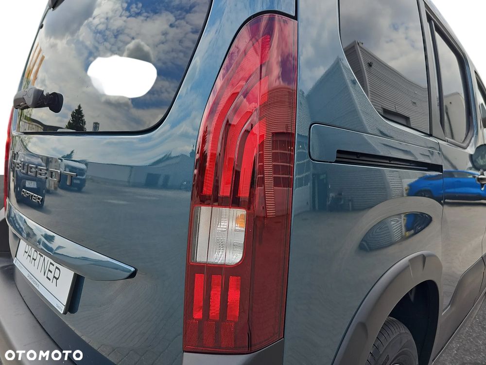 Peugeot Partner RIFTER 1.5 diesel 130KM automat - 38