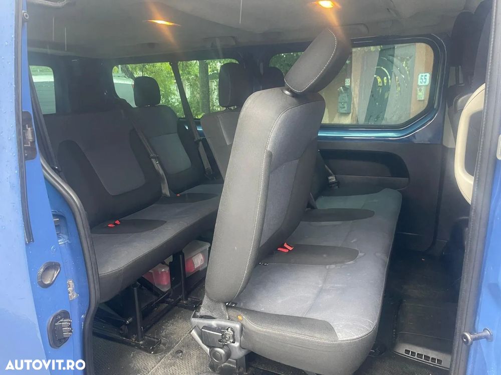 Opel Vivaro - 10