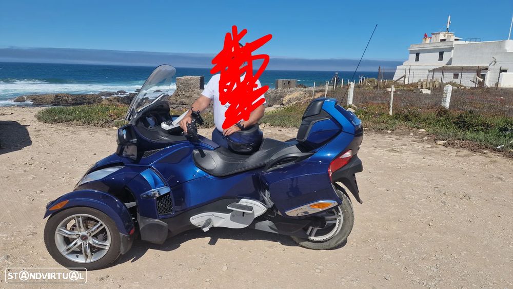 Can-Am Spyder RT Limited - 1