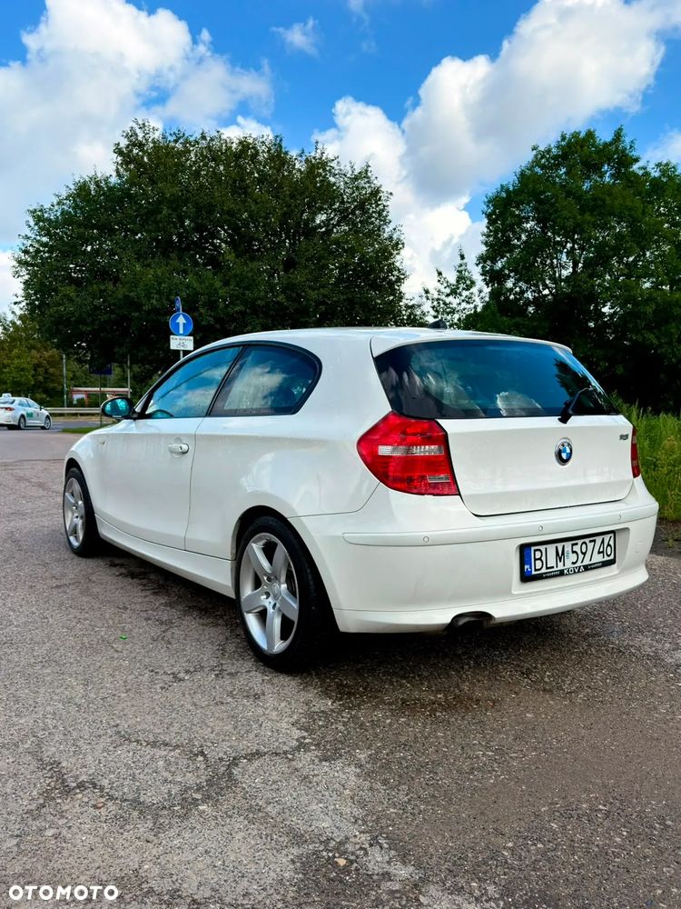BMW Seria 1 118i - 4