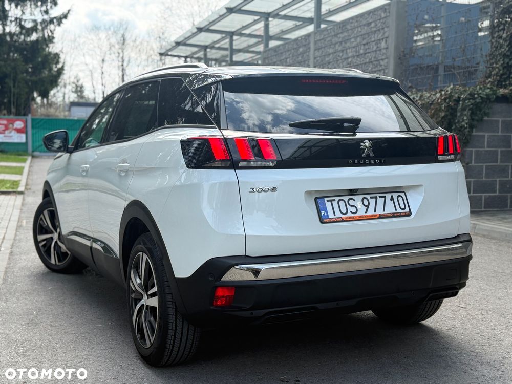 Peugeot 3008 1.2 PureTech Allure S&S - 11