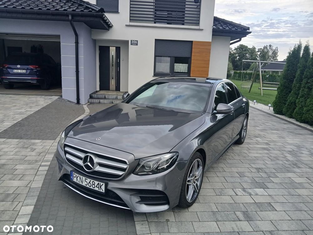 Mercedes-Benz Klasa E 250 9G-TRONIC - 4