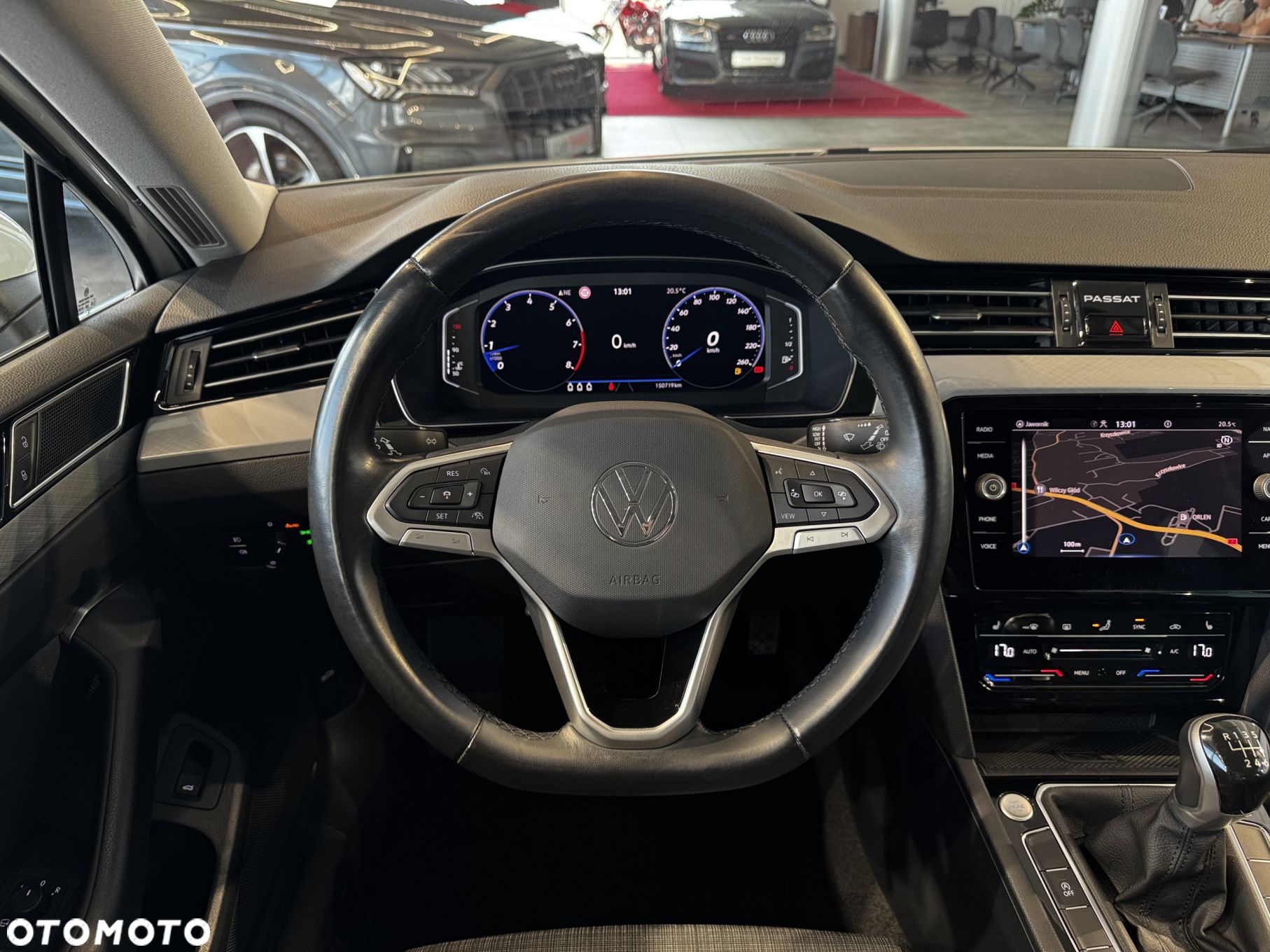 Volkswagen Passat - 19
