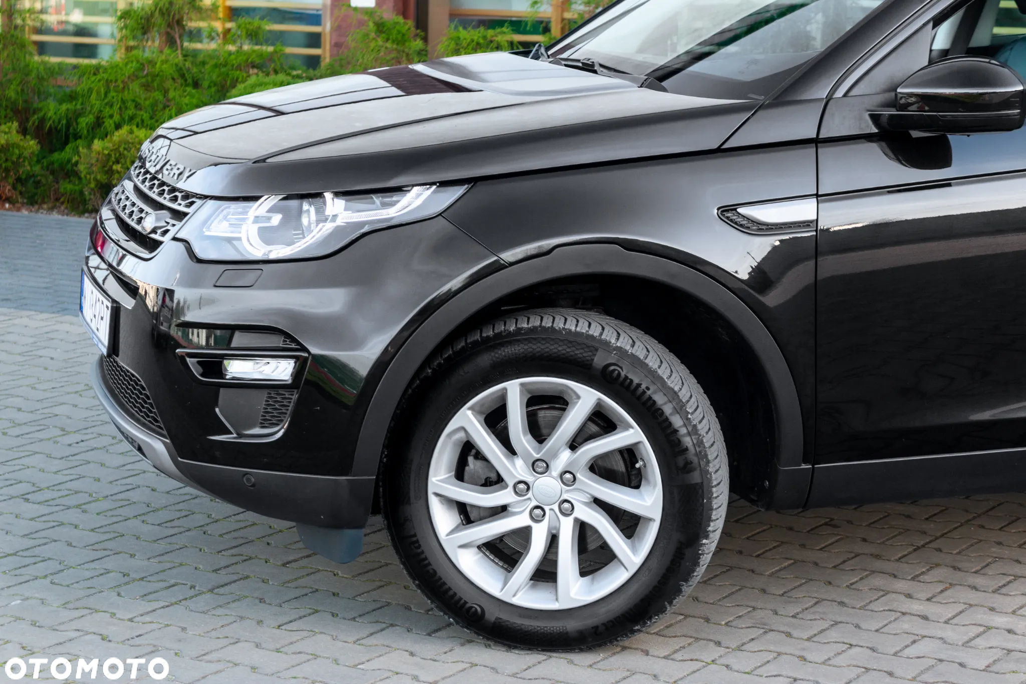 Land Rover Discovery Sport 2.0 TD4 HSE Luxury - 4