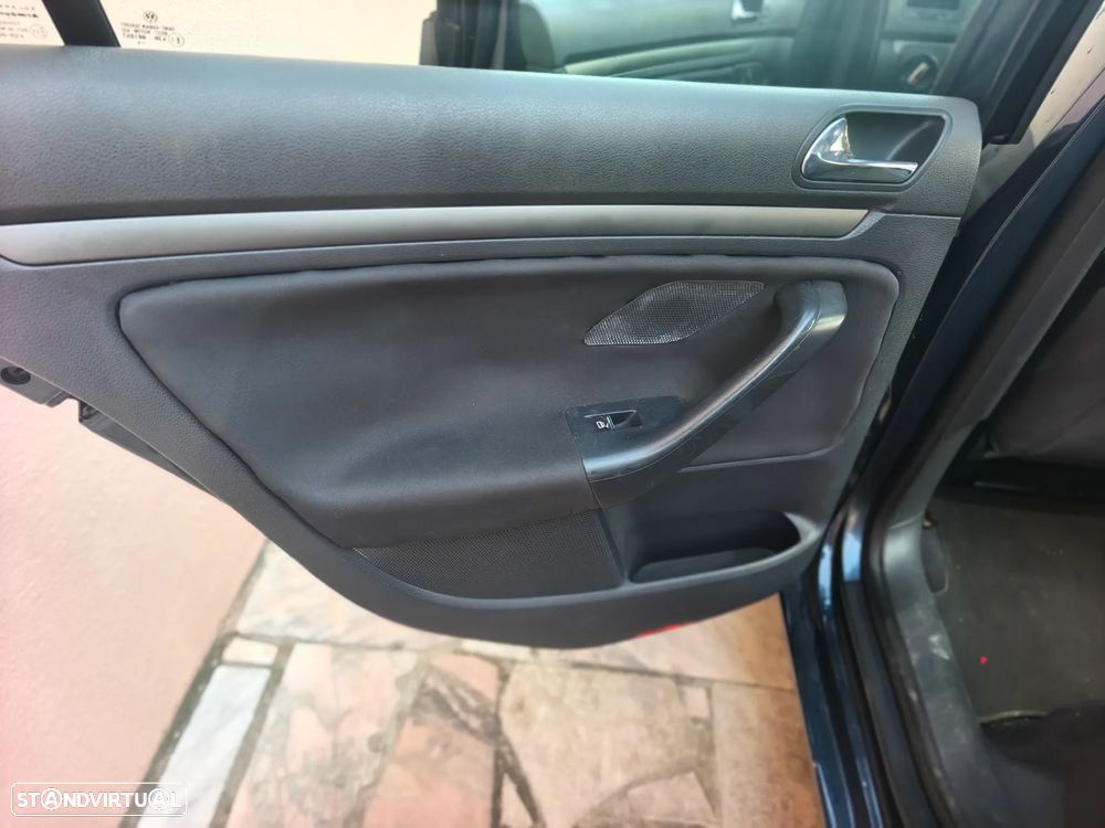 VW Golf 1.4 FSi Trendline Pack - 18