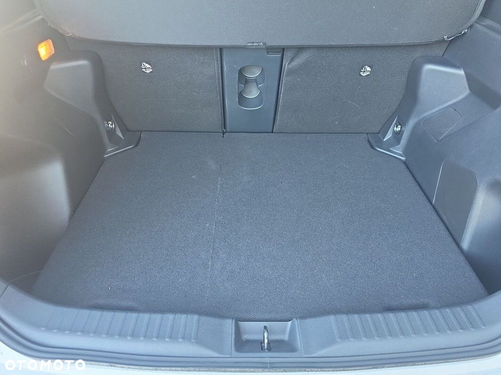 Toyota Yaris Cross Hybrid 1.5 GR Sport - 24