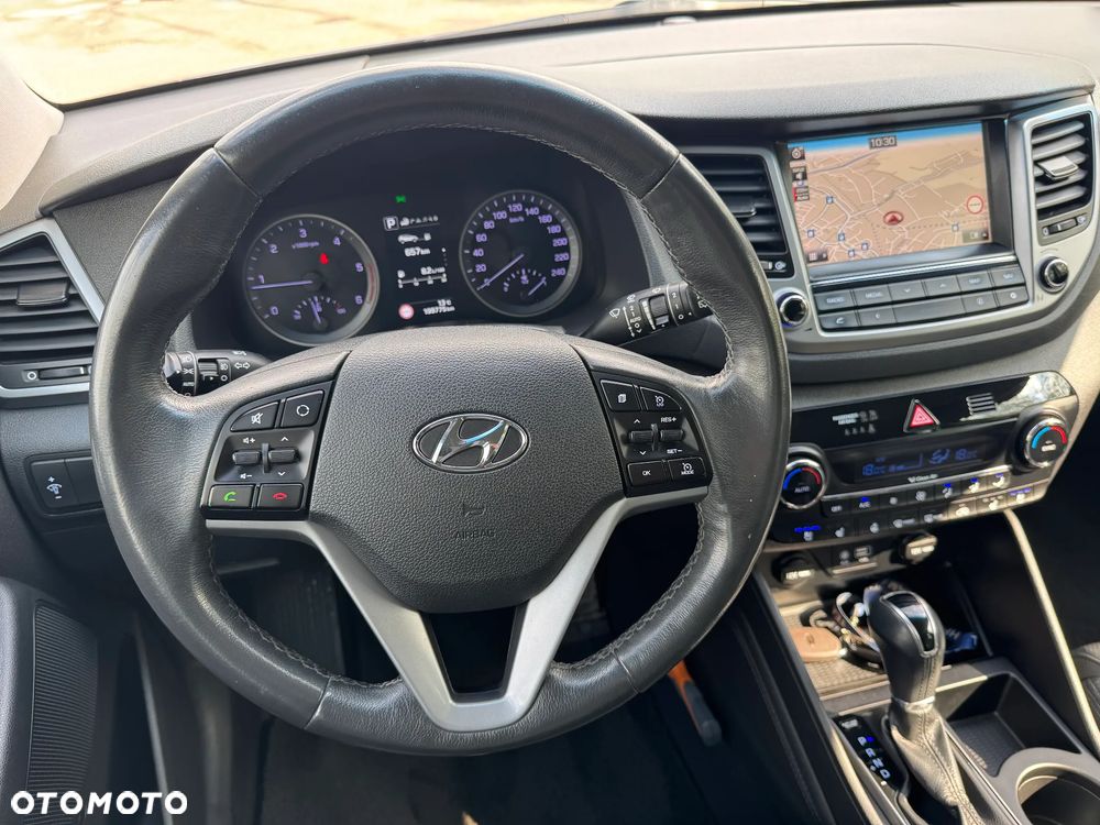 Hyundai Tucson blue 1.7 CRDi 2WD DCT Premium - 25