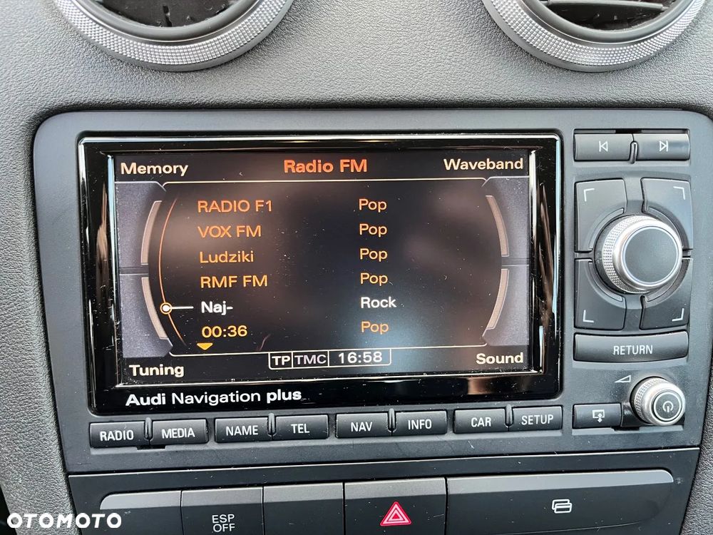 Audi A3 Sportback 1.9 TDI Attraction - 14