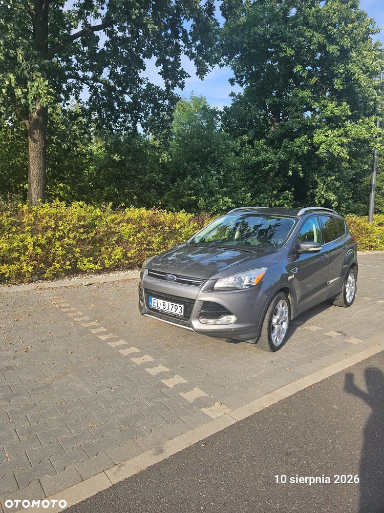 Ford Escape 2.0 EcoBoost AWD Titanium - 4