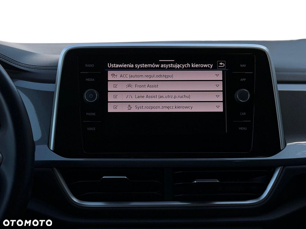 Volkswagen T-Roc 1.5 TSI Style DSG - 29
