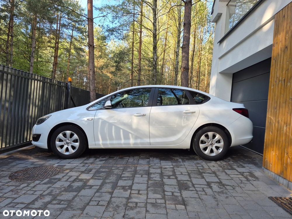 Opel Astra 1.4 T EU6 - 7