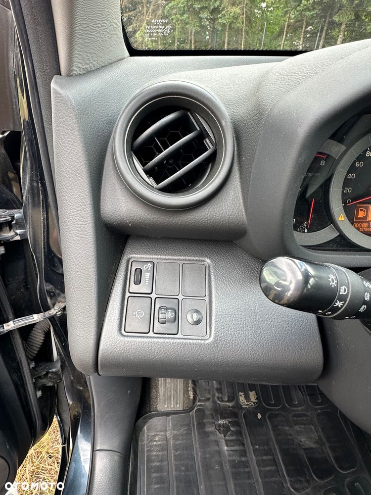 Toyota RAV4 2.0 VVT-i Luna - 16