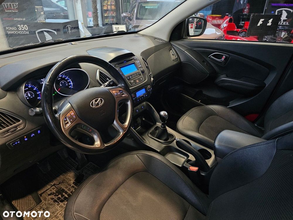 Hyundai ix35 - 13