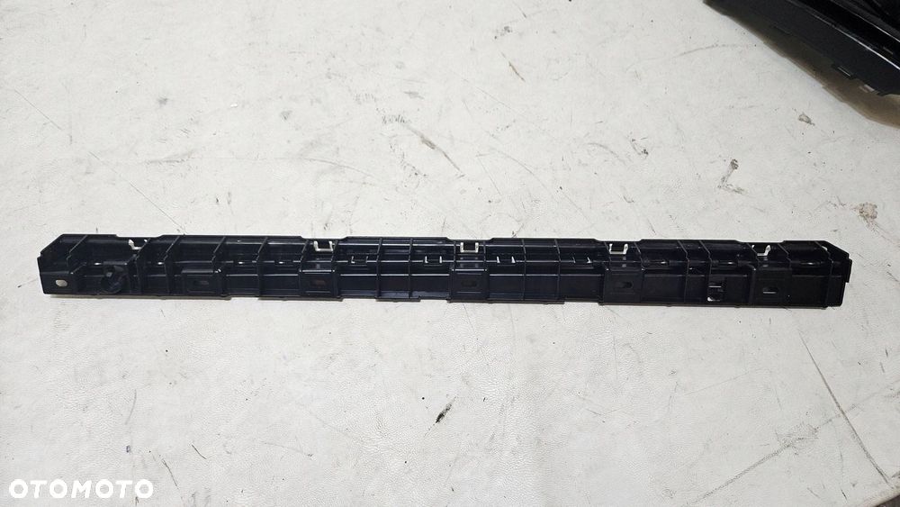 KRATKA ZDERZAKA AUDI RS6 C7 QUATTRO 4G0853667A - 14