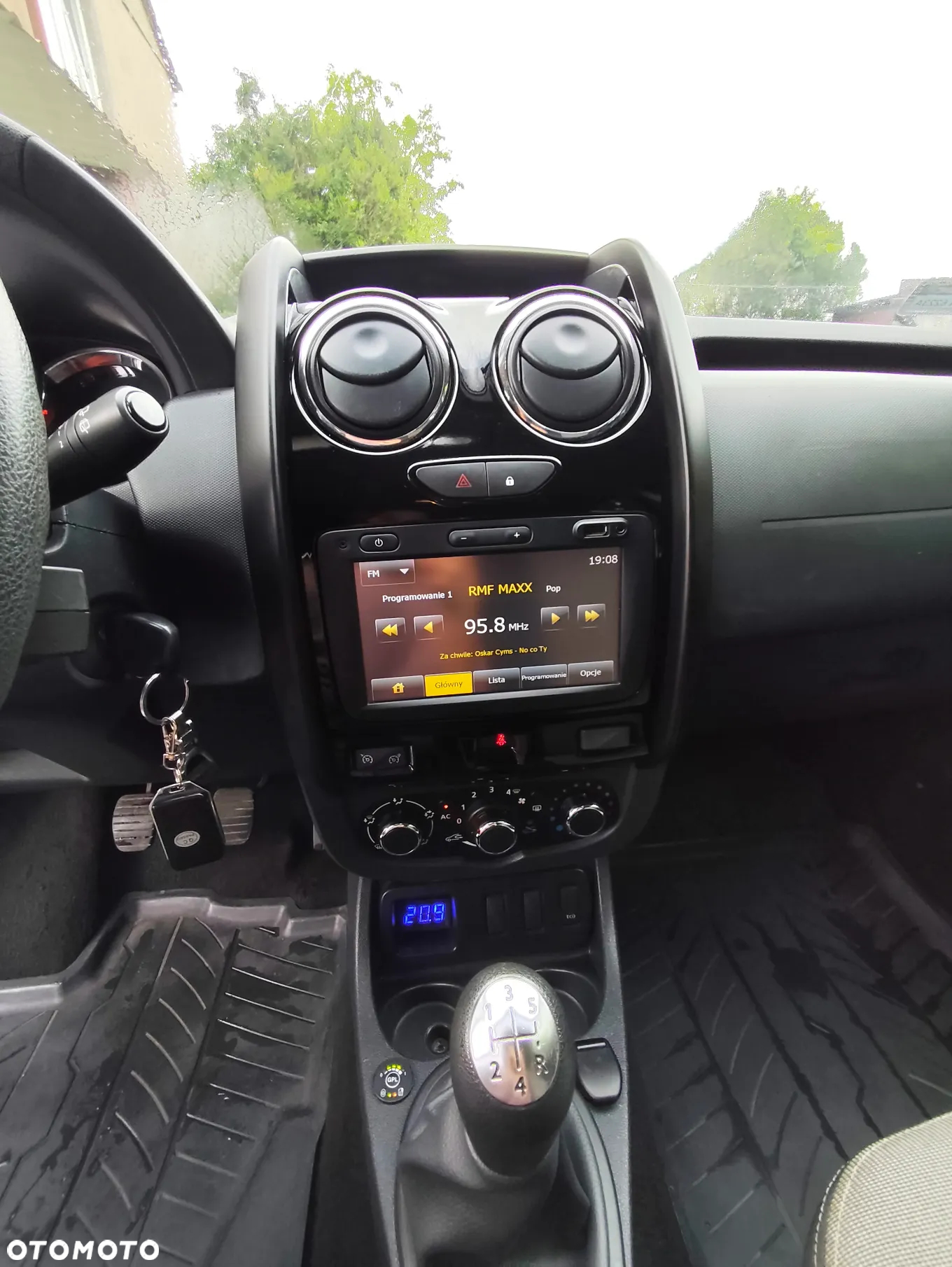 Dacia Duster 1.6 - 14