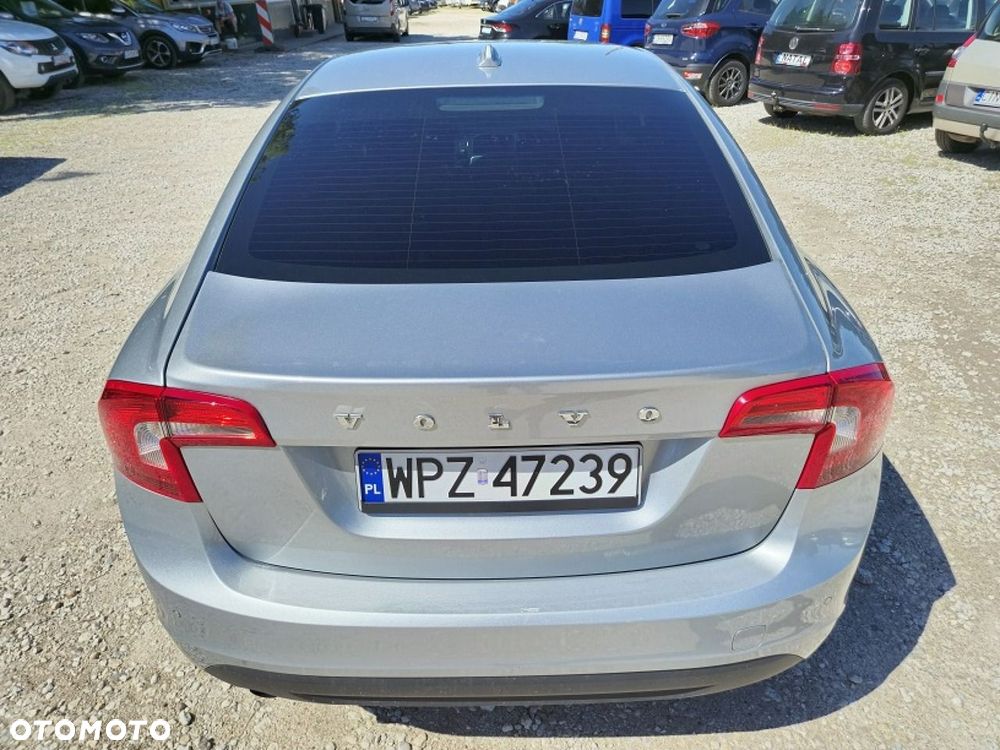 Volvo S60 - 15