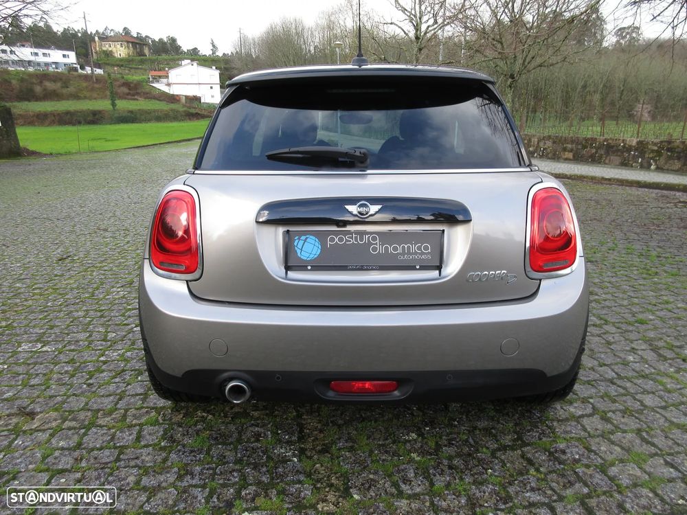 MINI 3 Portas Cooper D Auto - 6