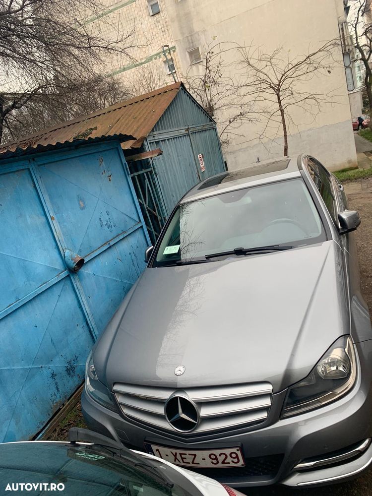 Mercedes-Benz C - 4