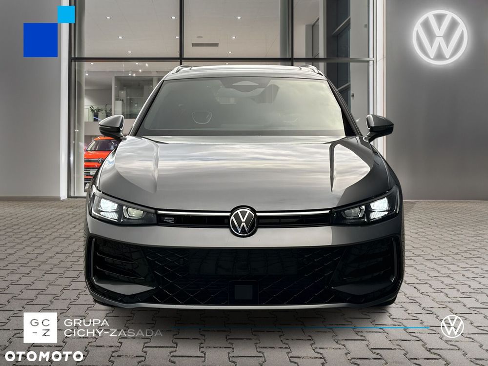 Volkswagen Passat Variant - 8