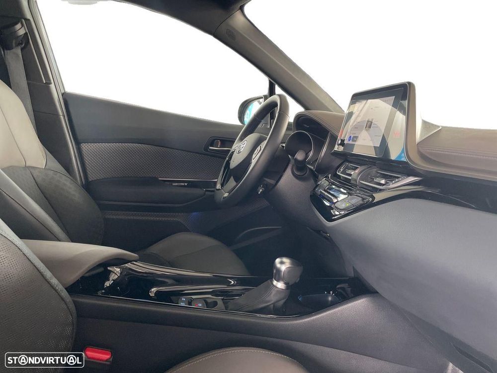 Toyota C-HR - 6