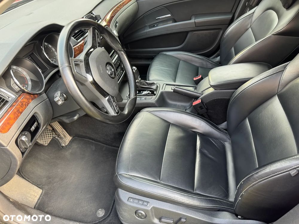 Skoda Superb 2.0 TDI Elegance DSG - 17