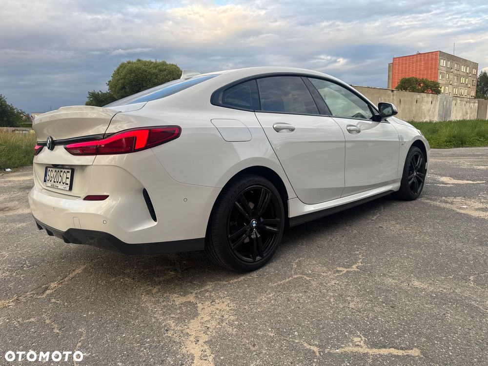BMW Seria 2 218i M Sport - 11