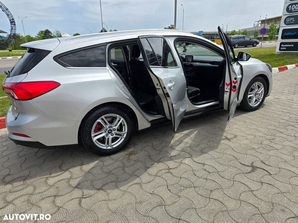 Ford Focus 1.5 TDCi DPF Start-Stopp-System Aut. Titanium - 2