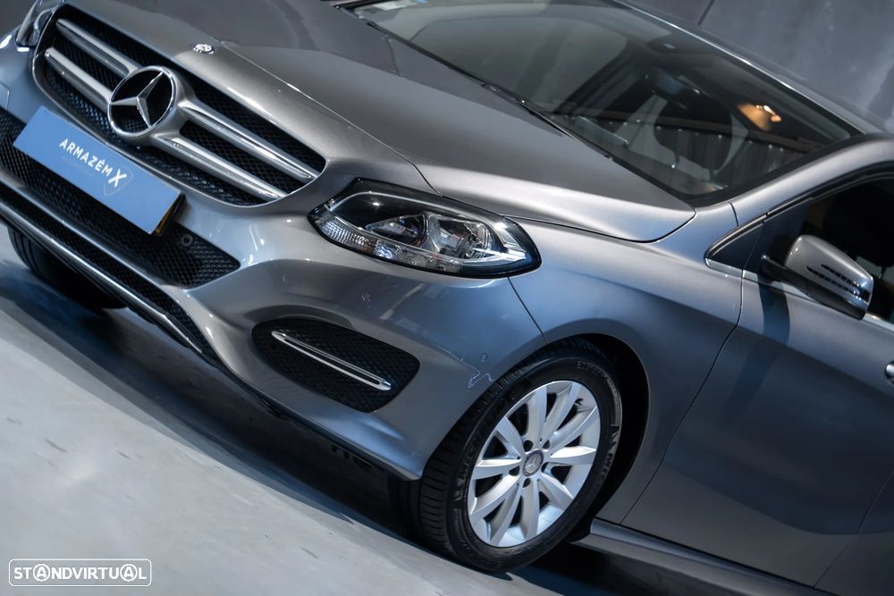 Mercedes-Benz B 180 d Style - 2