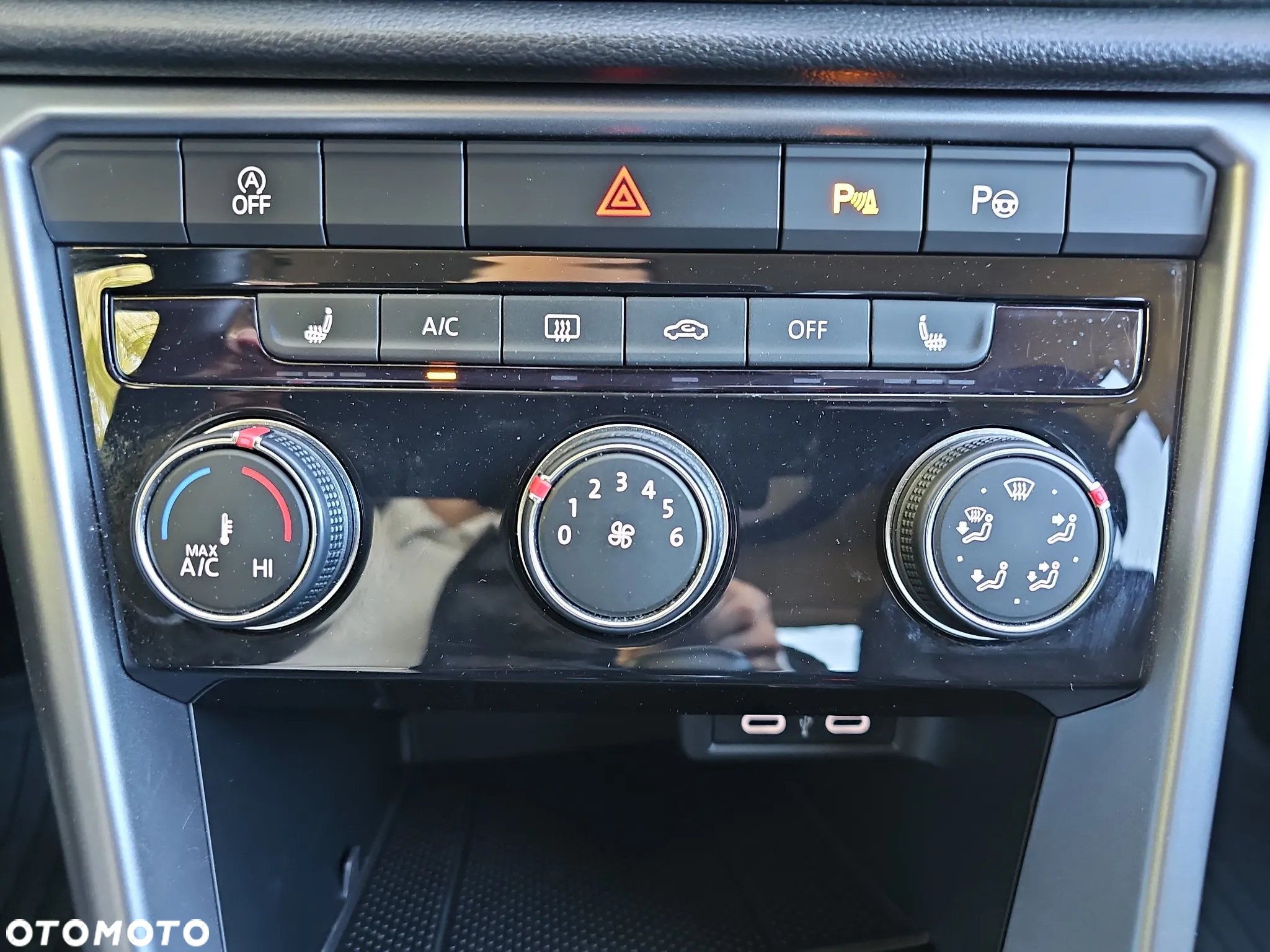 Volkswagen T-Roc 1.5 TSI Life - 20