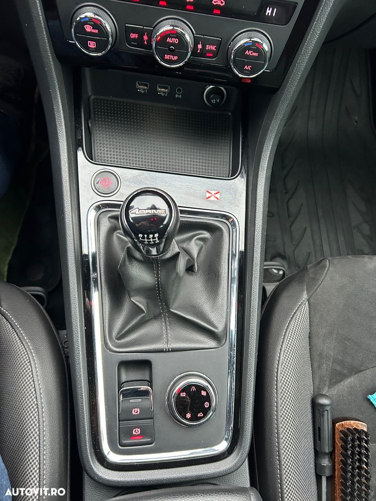 Seat Ateca 2.0 TDI 4DRIVE DSG XCELLENCE - 23